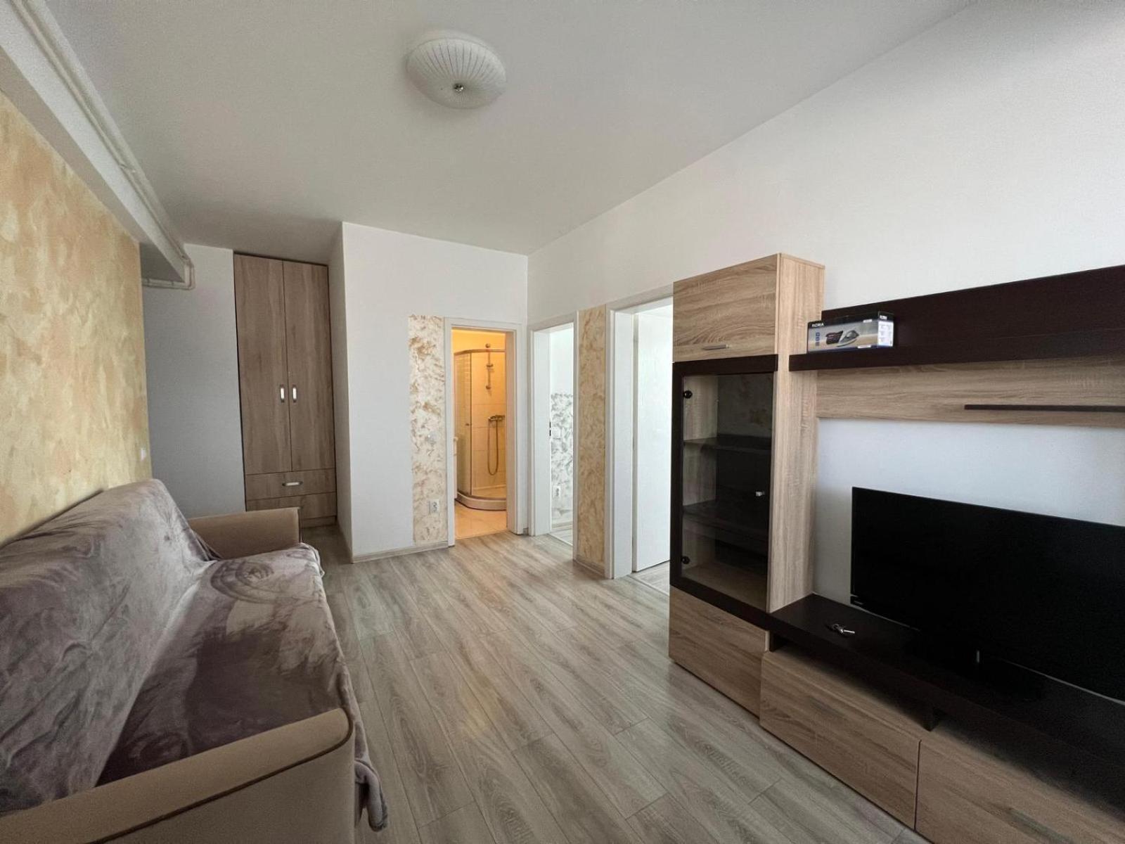 Cozy 3 Bedroom Apartments In Centre Of Iasi Palas Mall Exterior foto